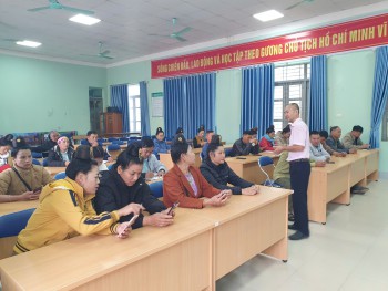 Ngân hàng chính sách xã hội huyện Tuần Giáo tỉnh Điện Biên tăng cường công tác tuyên truyền, vận động, rà soát nhu cầu vay vốn của vay hộ nghèo và các đối tượng chính sách trên địa bàn huyện
