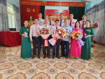 Chị bộ Ngân hàng Chính sách xã hội huyện Tuần Giáo tổ chức thành công Đại hội lần thứ IV, nhiệm kỳ 2025 – 2030 .